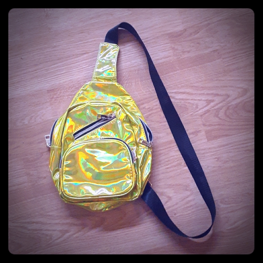 NWOT, incredibly fun over the shoulder bag!